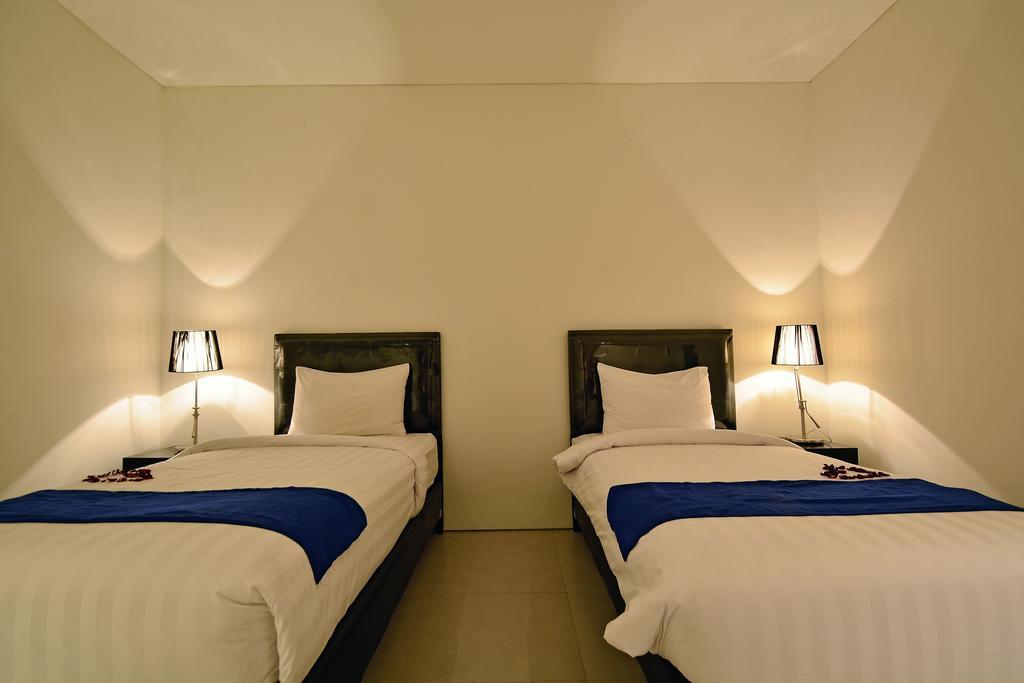 Sama Sama Suites & Restaurant Kuta Selatan Bagian luar foto