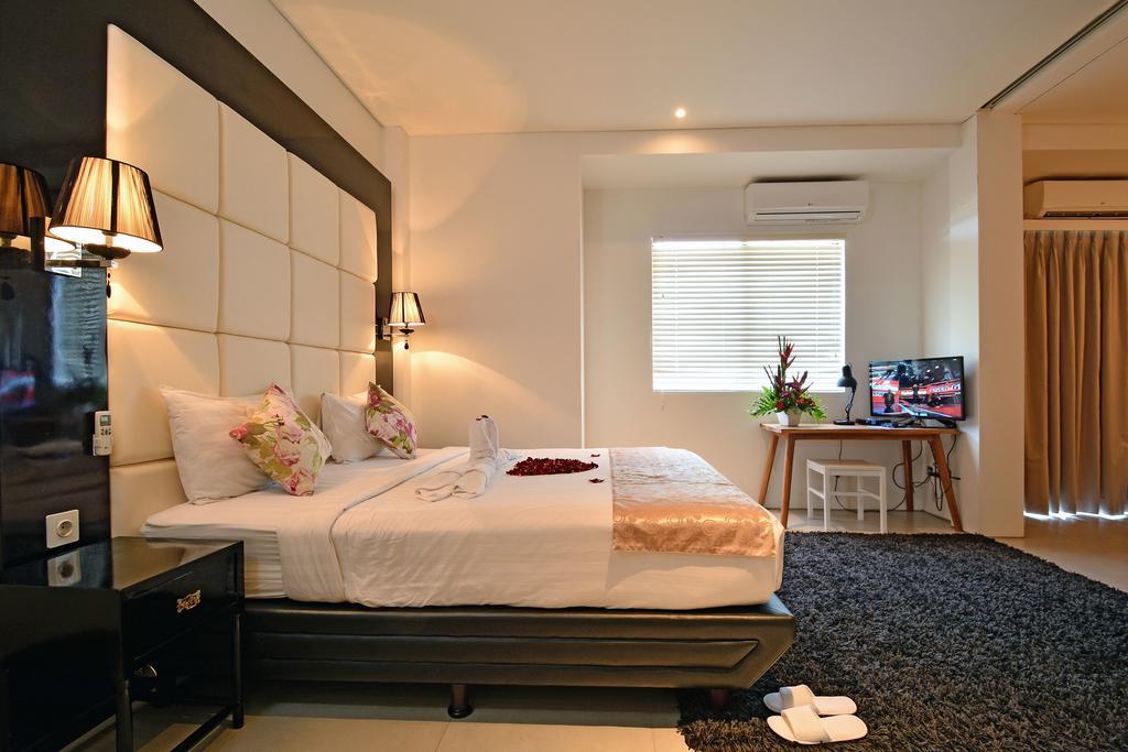Sama Sama Suites & Restaurant Kuta Selatan Bagian luar foto