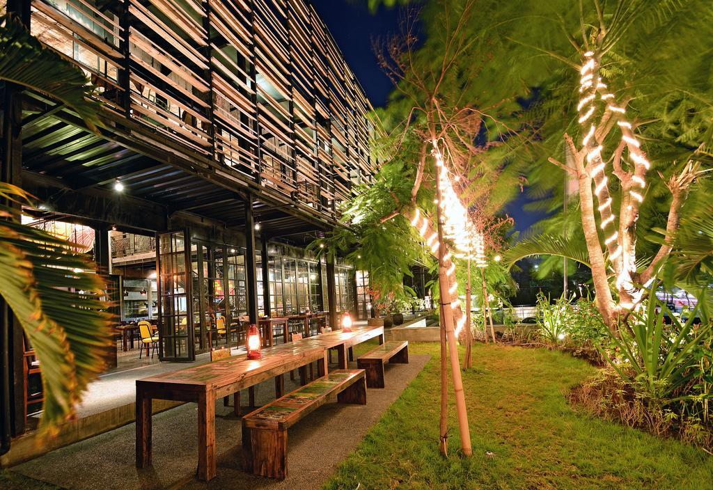Sama Sama Suites & Restaurant Kuta Selatan Bagian luar foto